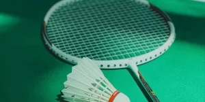 Lựa Chọn Chiến Thuật Phù Hợp Với Sân Chậm Hoặc Sân Nhanh