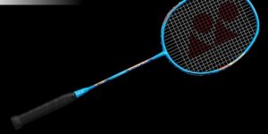 Vợt cầu lông Yonex